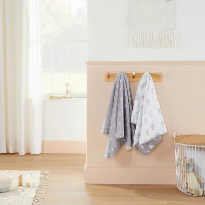 Plush Velboa Baby Blanket Arrows - Cloud Island™ Gray 3 Plush Velboa Baby Blanket Arrows - Cloud Island™ Gray