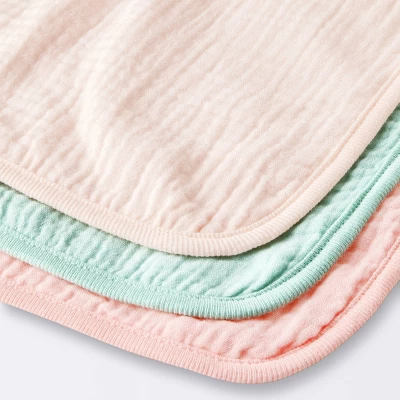 Baby Girls' Layette Gifting Bundle - Cloud Island™ Pink 6 Baby Girls' Layette Gifting Bundle - Cloud Island™ Pink - Image 4