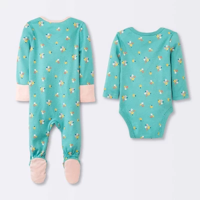 Baby Girls' Layette Garden Gifting Bundle - Cloud Island™ Floral 4 Baby Girls' Layette Garden Gifting Bundle - Cloud Island™ Floral - Image 2