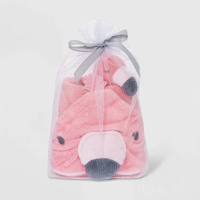 Baby Girls' Flamingo Bath Gift Set - Cloud Island™ Coral 4 Baby Girls' Flamingo Bath Gift Set - Cloud Island™ Coral - Image 2